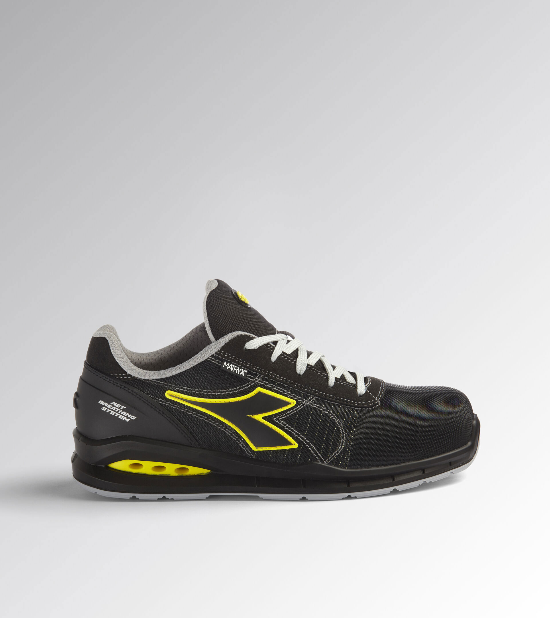 Veiligheidsschoenen Diadora - AIRBOX MATRYX LOW  MT 44 S3S
