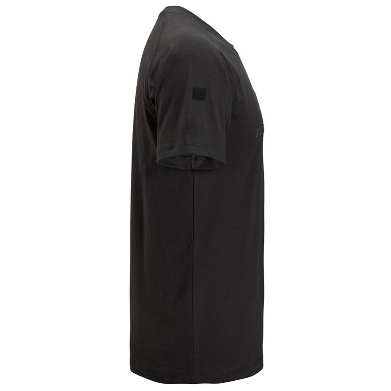 T-shirt logo snickers-4