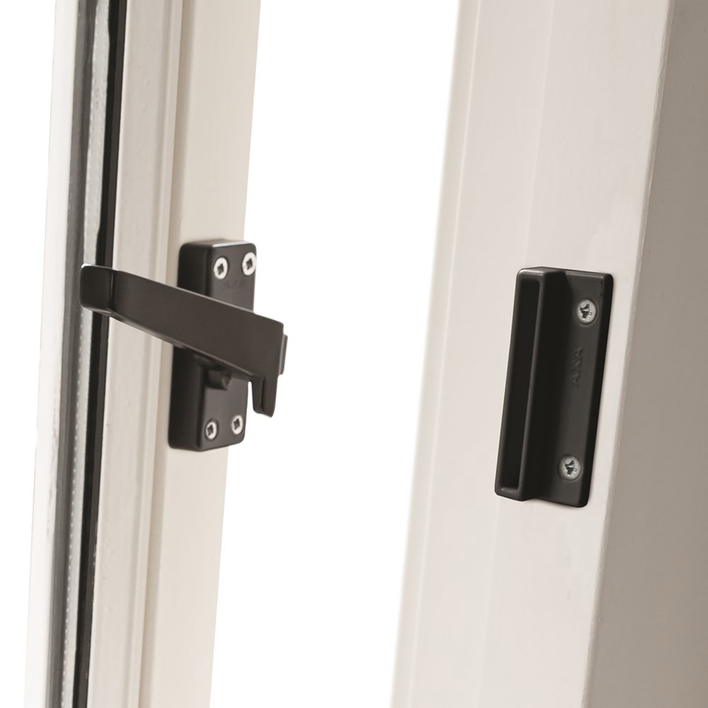 raamsluiting aluminium zwart axa-4