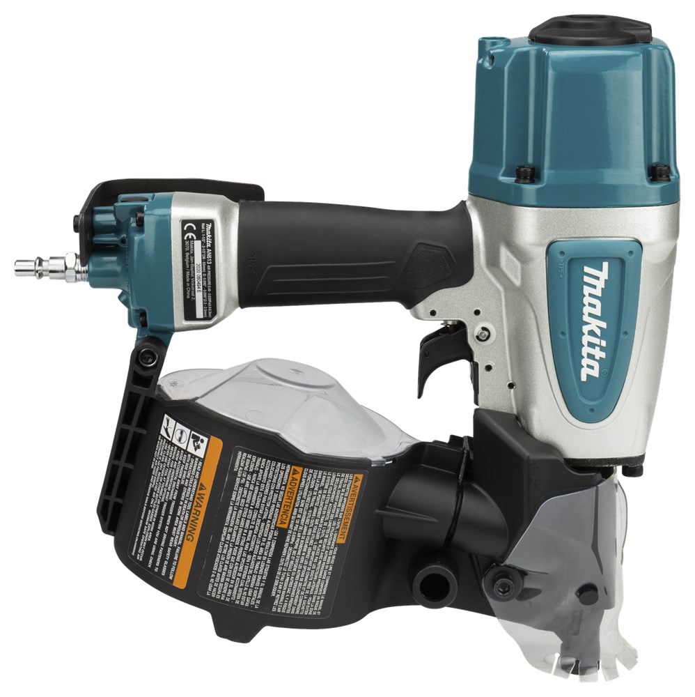 constructietacker makita 8bar-3