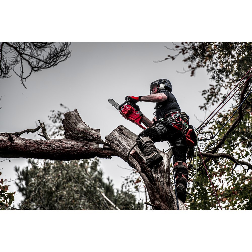 accu kettingzaagmachine milwaukee 400mm-24