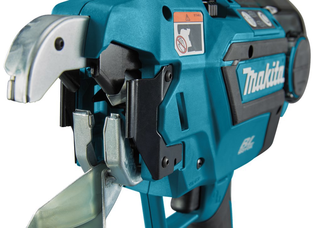 accu vlechtmachine makita-6