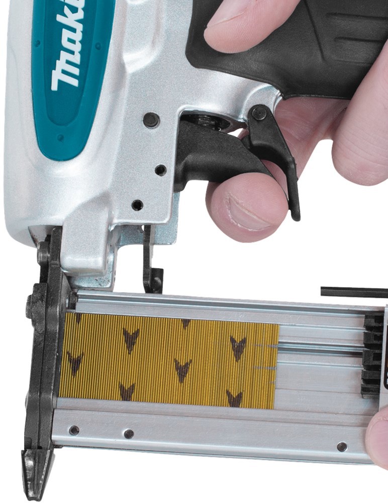 pintacker makita 8bar-12