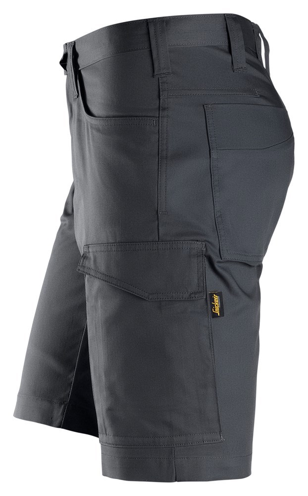 short service snickers-3