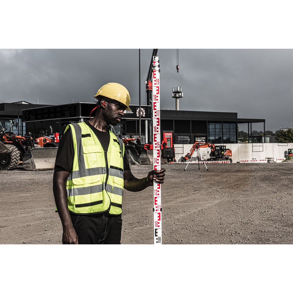 waterpasbaak telescopisch milwaukee-3