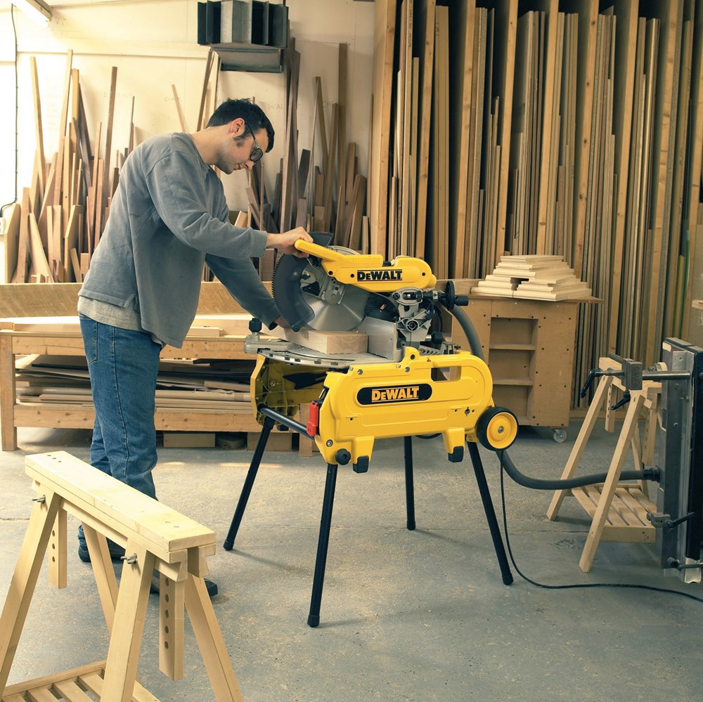 tafel-/afkortzaagmachine dewalt 305mm-6