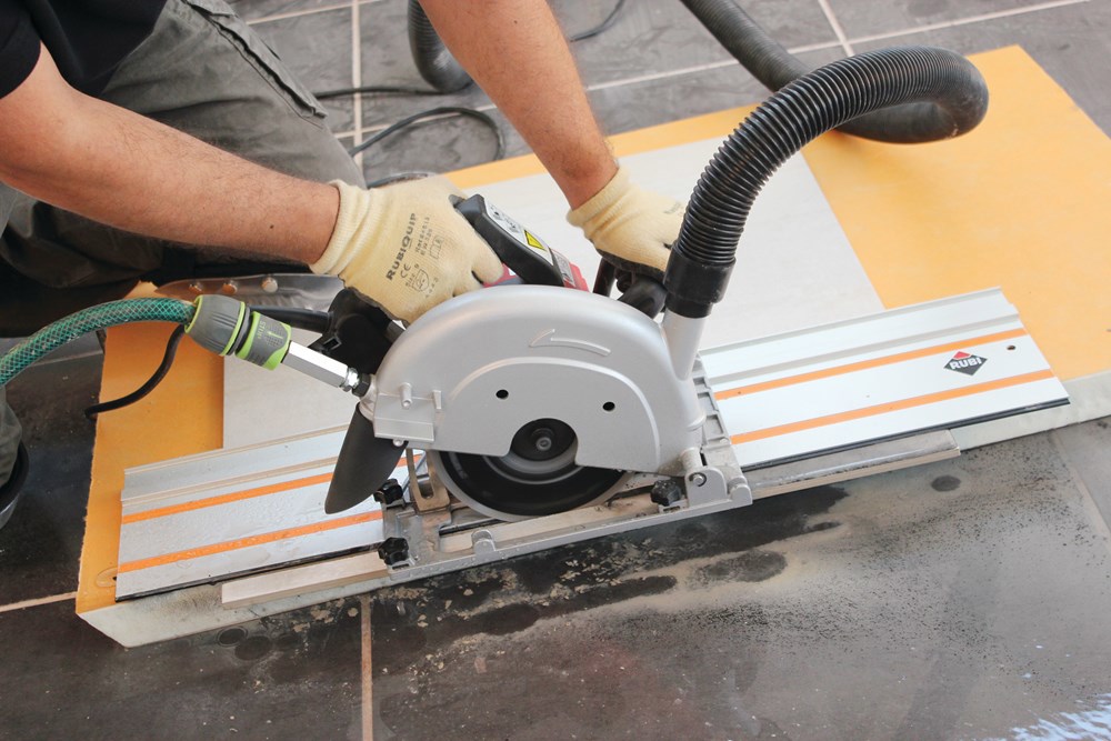 handtegelzaagmachine rubi-14