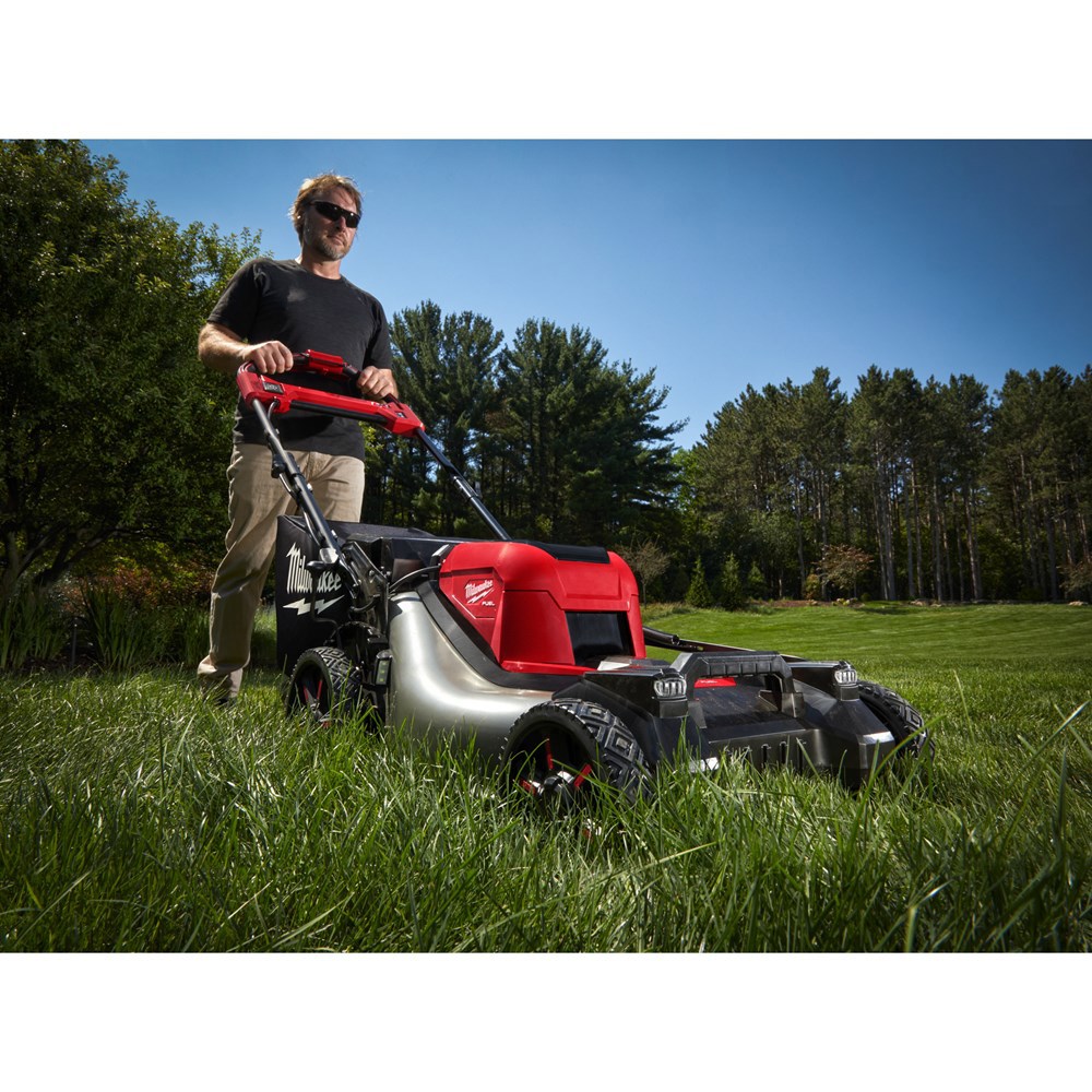 accu grasmaaier milwaukee 530mm-23