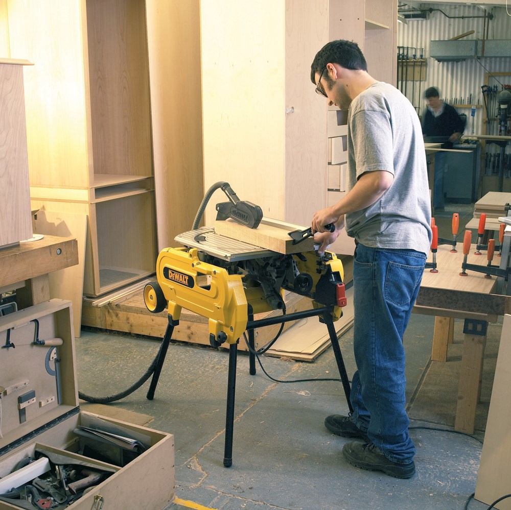 tafel-/afkortzaagmachine dewalt 305mm-7