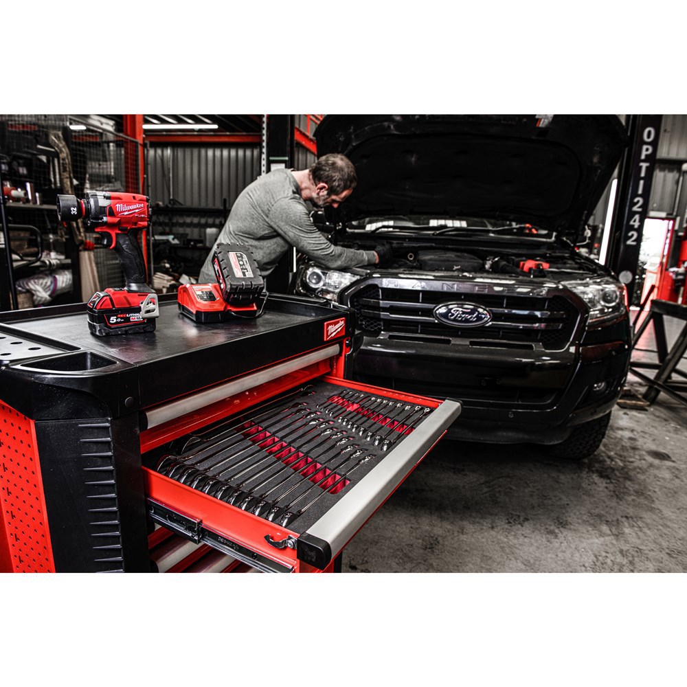 gereedschapswagen staal milwaukee-6