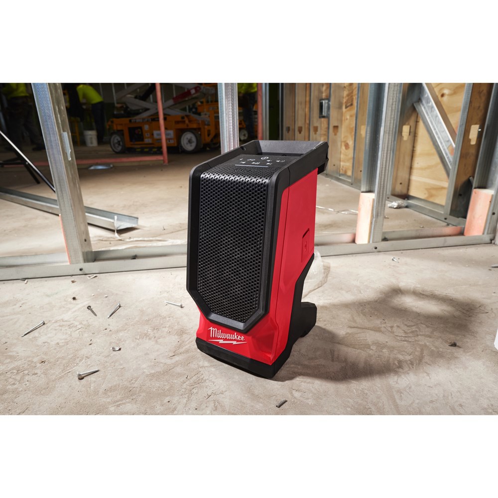 accu speaker bluetooth milwaukee-7