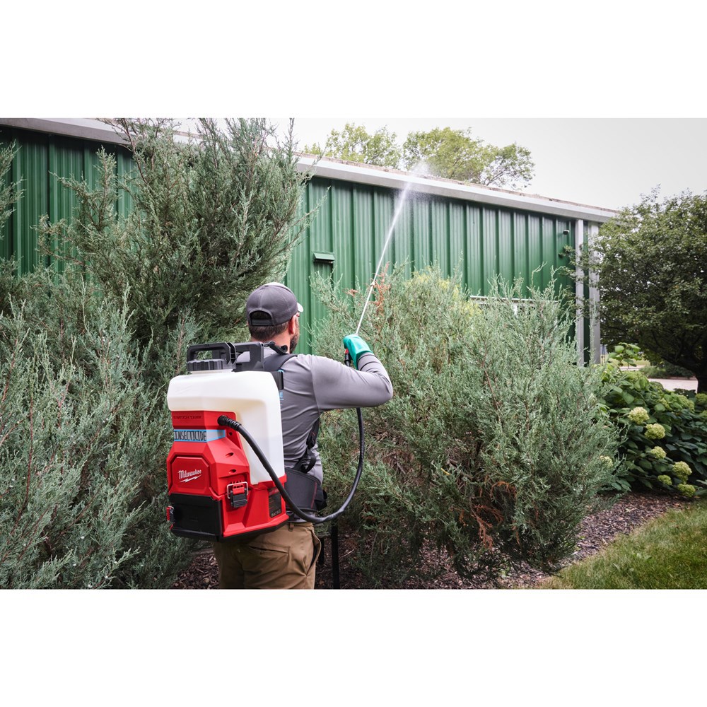 accu basis rugzak drukspuit milwaukee-15