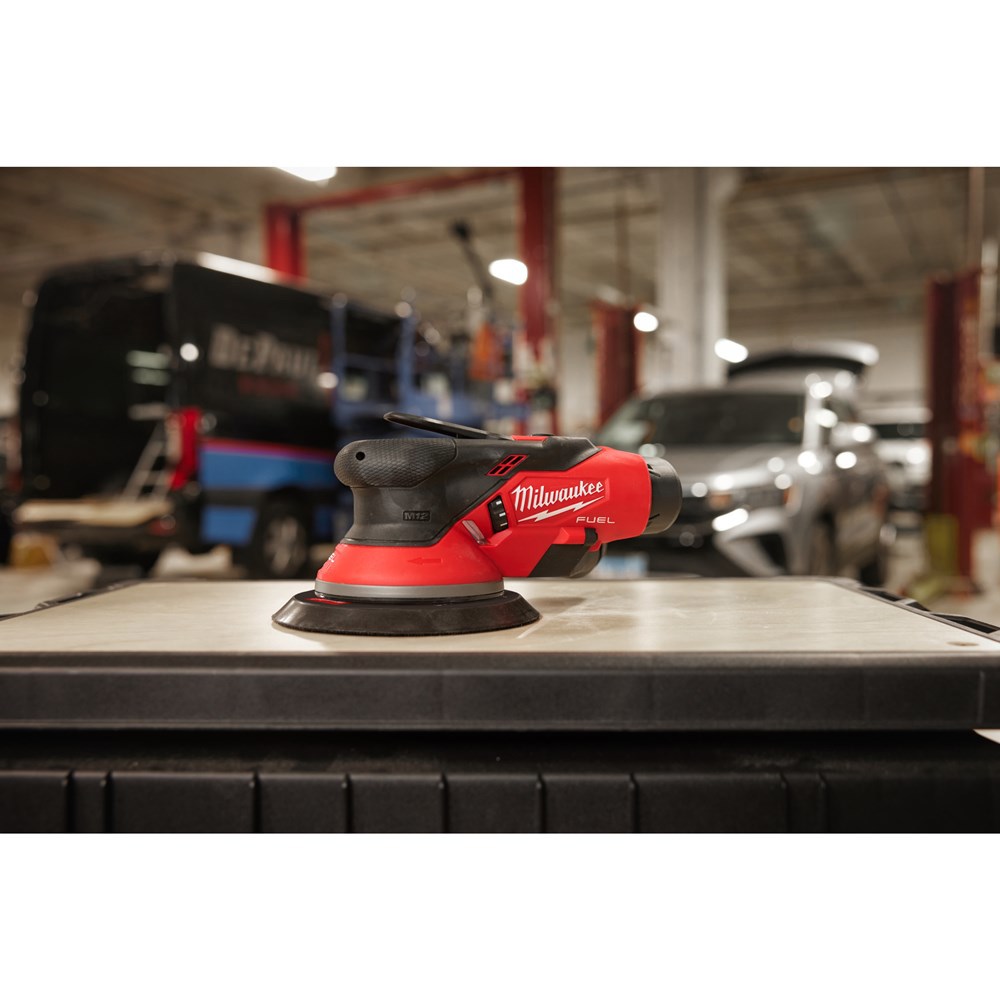 accu schuurmachine excenter milwaukee-22