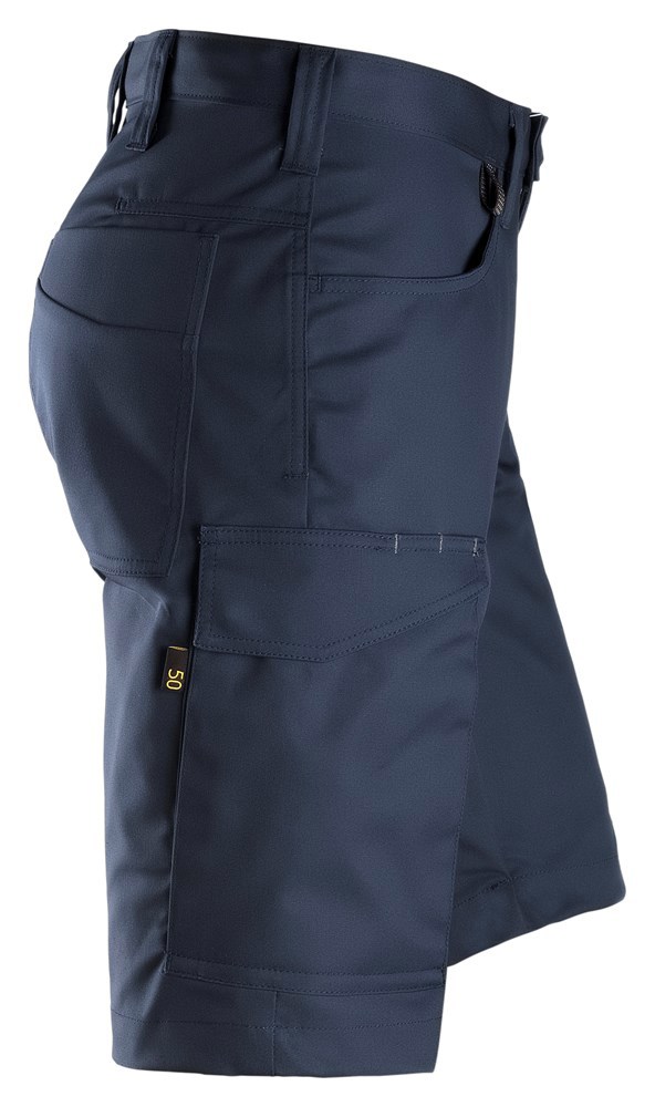 short service snickers-4