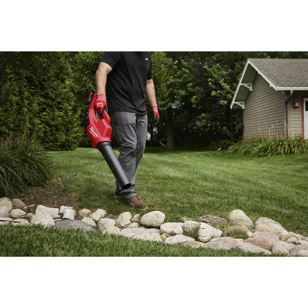 accu bladblazer milwaukee-8