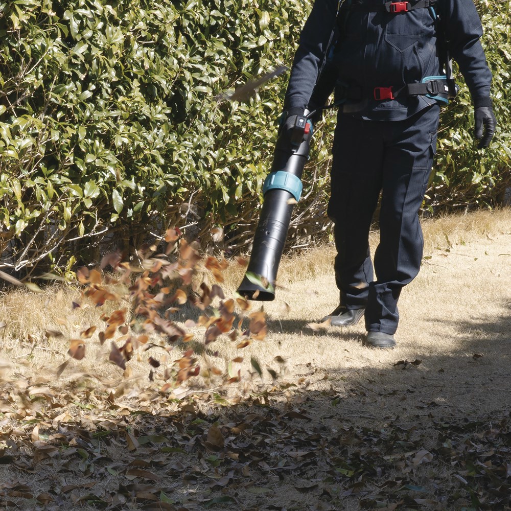 accu rugbladblazer makita-4