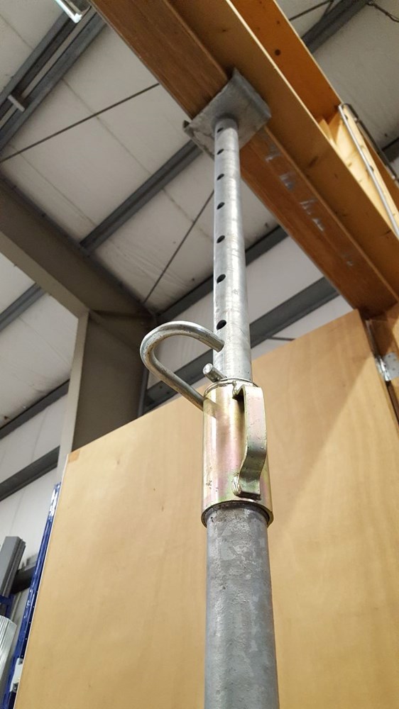 schroefstempel gegalvaniseerd-3