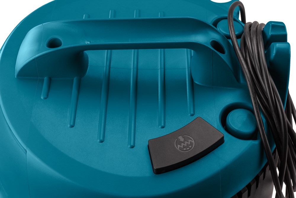 stofzuiger nat en droog makita-10