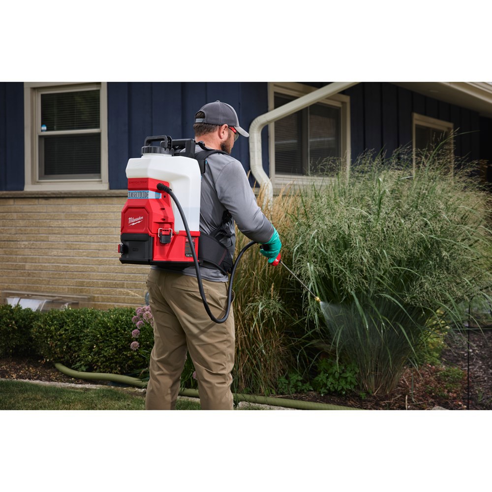 accu basis rugzak drukspuit milwaukee-18