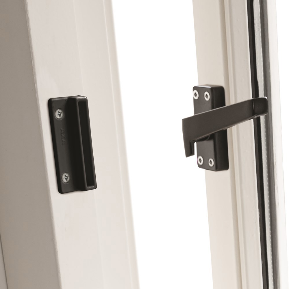 raamsluiting aluminium zwart axa-4